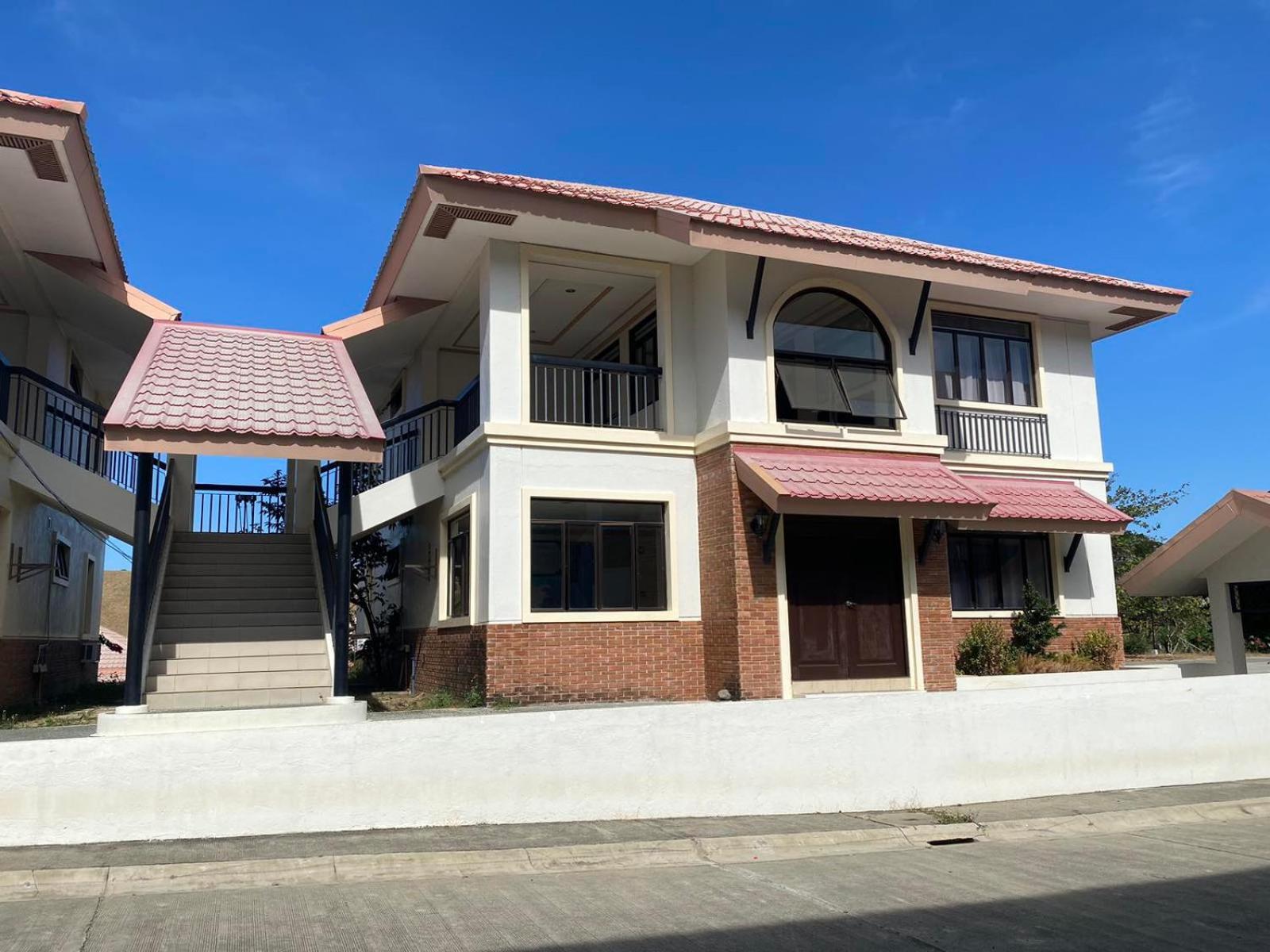 Plaza Del Norte Hotel And Convention Center Laoag Exterior photo